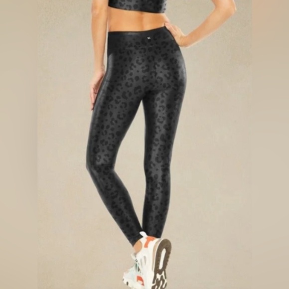 KORAL Hi Rise Lustrous Black Leopard Hi Shine Leggings - Picture 3 of 6